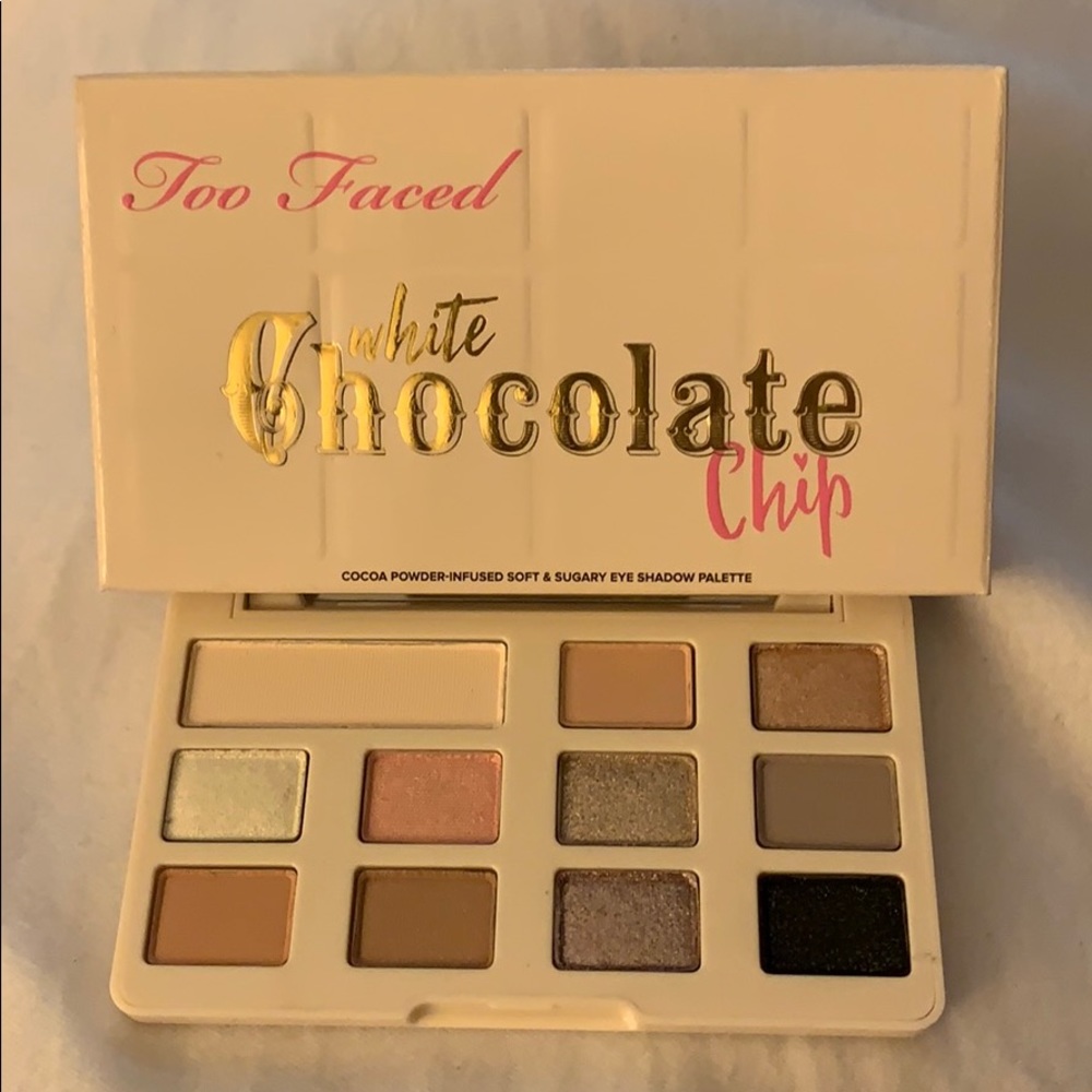 NIB Too Faced White Chocolate Chip Palette